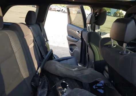 2020 Jeep Grand Cherokee Upland 4X4 z USA, uszkodzony, nr VIN 1C4RJFAG2LC125958